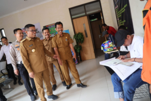 Gubernur Banten Sidak Pelayanan Samsat Malimping