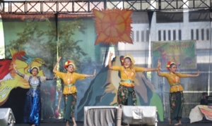 Nevata SMPN 4 Kota Tangerang Sajikan Pentas Kesenian