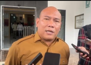 Bangli di Sepanjang Jalur Rel KA Stadion Serang Dibongkar