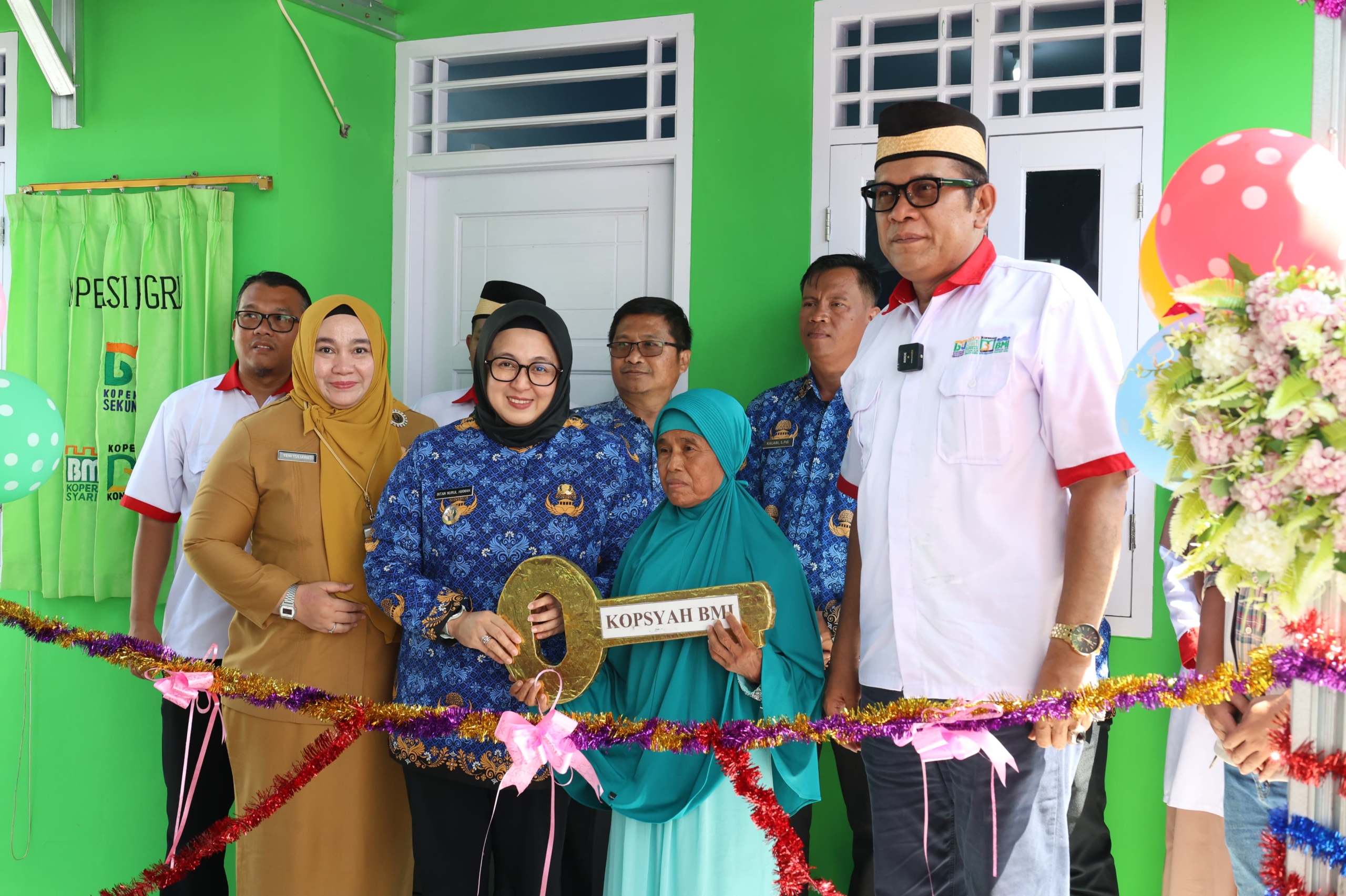 Koperasi BMI Bedah Rumah di Tangerang