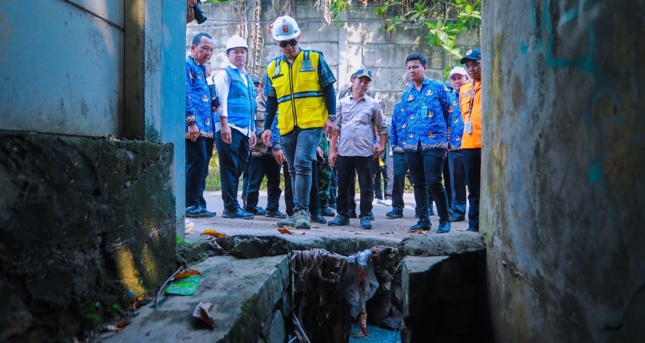 Pilar Tinjau Langsung Titik Banjir di Rawa Buntu Tangsel