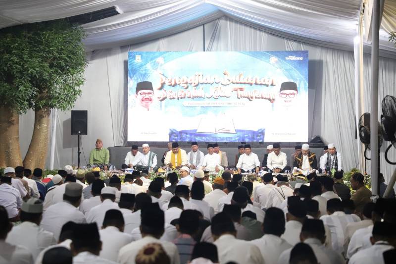 Jalin Kerukunan Warga, Pemkot Tangerang Gelar Pengajian Bulanan di Kediaman Wali Kota