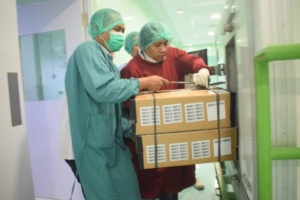 PMI Kota Tangerang Kembali Salurkan Ratusan Liter Plasma Darah Fraksionasi ke Luar Negeri