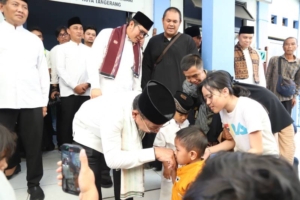 Sunat Massal Gratis Ramaikan Tradisi Maulid Nabi di Masjid Jami Kali Pasir Kota Tangerang