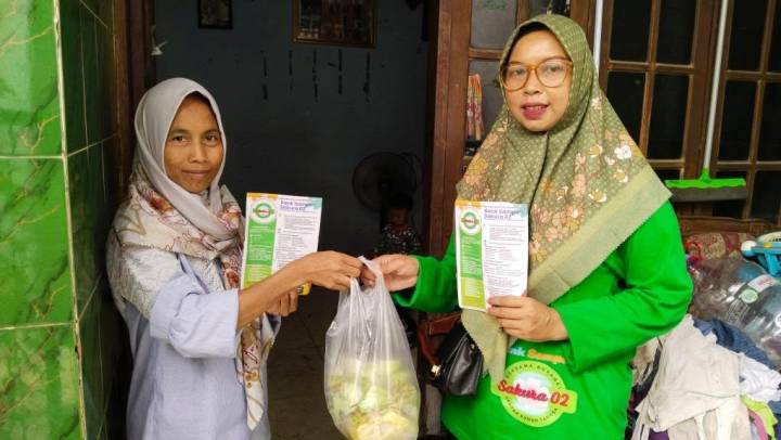 Bank Sampah Sakura RW 02 Karang Timur Komitmen Kurangi Sampah dari Sumber