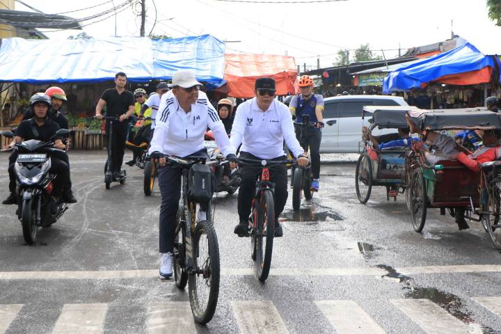 Setiap Jumat, Sachrudin-Maryono Ajak ASN Ajak Naik Sepeda dan Transum