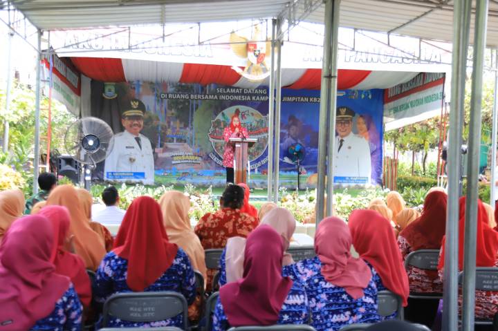 Kunjungi Kampung Jimpitan Kota Tangerang, DWP Kemendagri dan DWP Paser Studi Tiru Pengelolaan Kampung Tematik