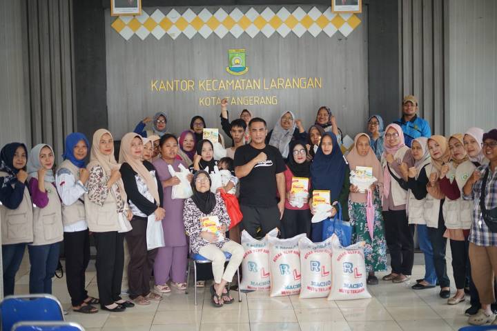 Kecamatan Larangan Kota Tangerang Salurkan Bantuan Sosial untuk Anak Terlantar dan Disabilitas