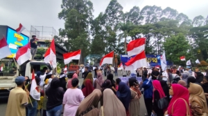 Protes Jalan Ditembok Pengembang, Warga Kedaung Wetan Blokade Puspemkot Tangerang