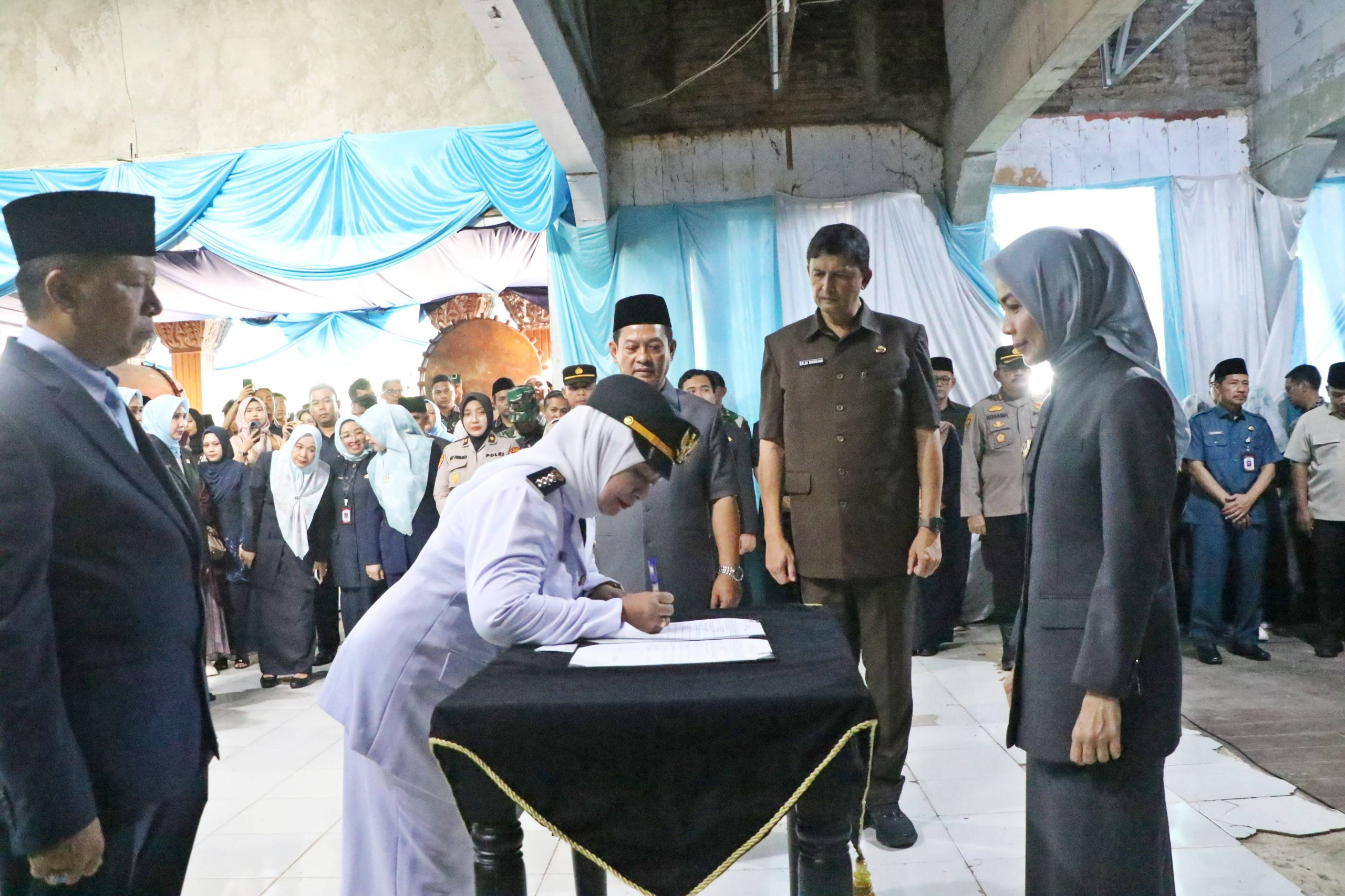 Lantik Ratusan Pejabat, Bupati Serang Tegaskan Tidak Ada Jual Beli Jabatan