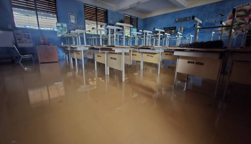Terendam Banjir, 37 Sekolah di Kota Tangerang Terapkan Pembelajaran Jarak Jauh