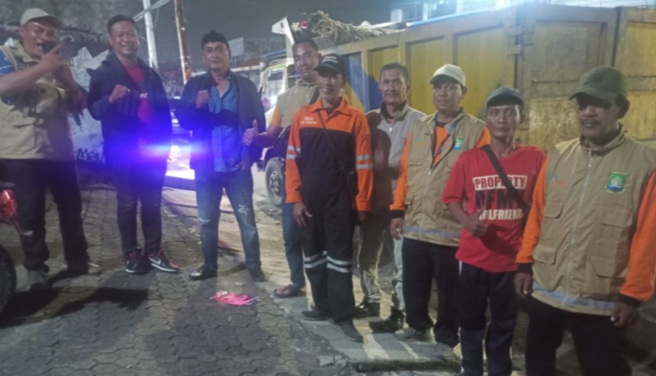 Pemkot Tangerang Siagakan Petugas Malam Antisipasi TPS Liar di Jalan Protokol