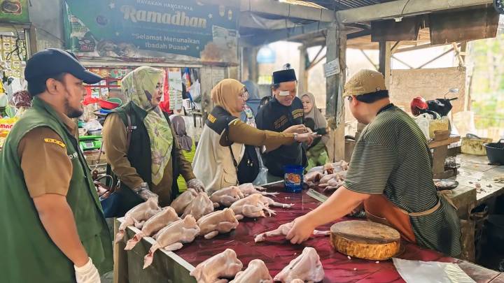 Pengawasan Pangan Jelang Nataru di Pasar Tradisional Kota Tangerang: 93 Persen Sampel Aman