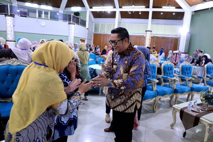 Pelatihan Bersertifikasi, Maryono: Bekali Guru dan Tenaga Administrasi Hadapi Tantangan Pendidikan