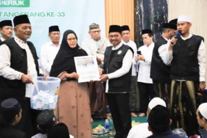 Tangis Haru Warnai Subling Akbar III, Warga Periuk Dapat Umrah Gratis