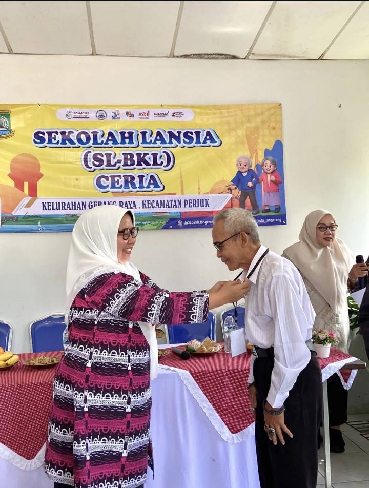 Wujudkan Lansia SMART, Pemkot Tangerang Resmi Buka Sekolah Lansia di 13 Lokasi