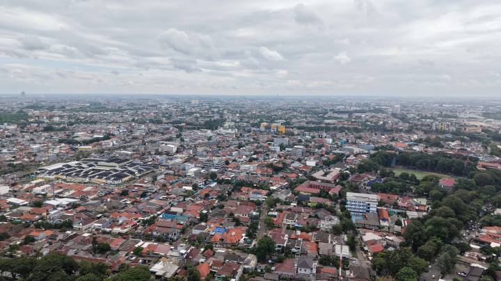 Cuaca Kota Tangerang Diperkirakan Berawan dan Hujan Ringan Sepanjang Pekan