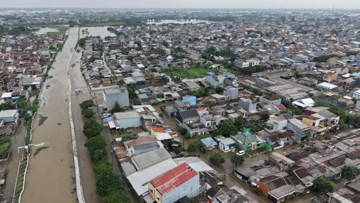 BPBD Kota Tangerang Bagikan Tips Mudik Tenang Tinggalkan Rumah di Musim Penghujan