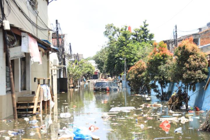 Operasi Pompa Dimaksimalkan, Pemkot Tangerang Optimistis Banjir Periuk 100 Persen Surut Hari Ini