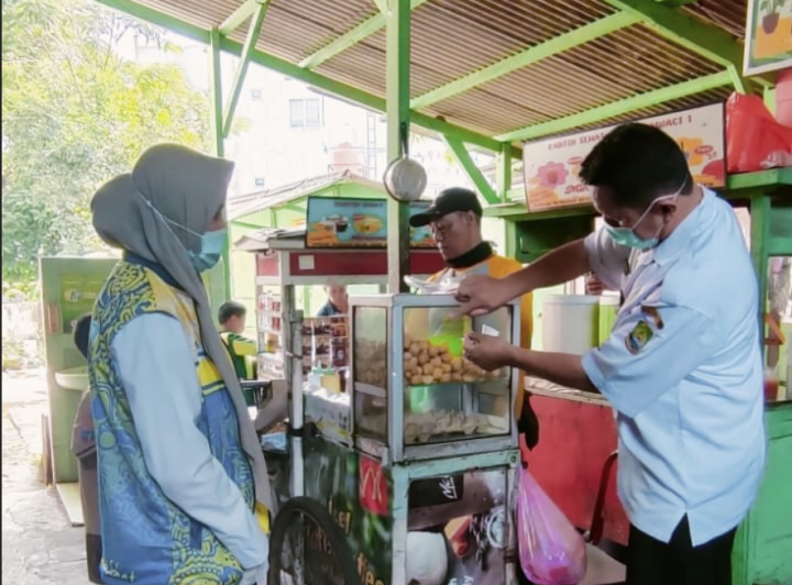 Pastikan Aman Dikonsumsi, Puskesmas Karawaci Baru Inspeksi Kesehatan Jajanan Sekolah