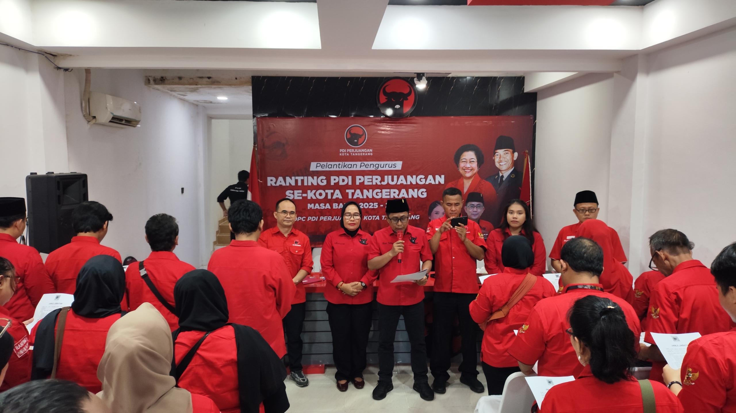 Pengurus Ranting PDI Perjuangan Kota Tangerang Diminta Hadir Ditengah Masyarakat