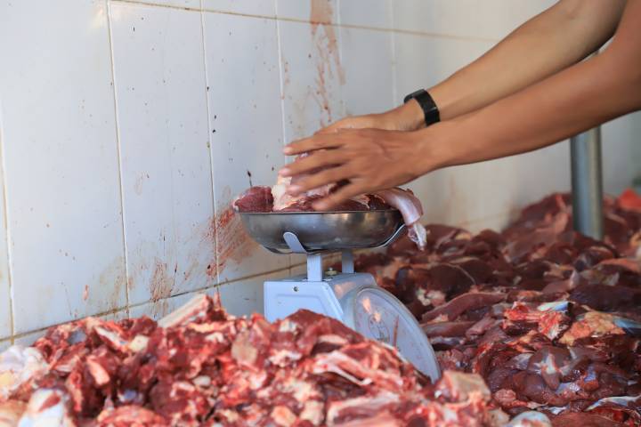 Waspada Hipertensi Setelah Makan Daging Kurban, Dinkes Kota Tangerang Imbau Masyarakat CKG di Puskesmas
