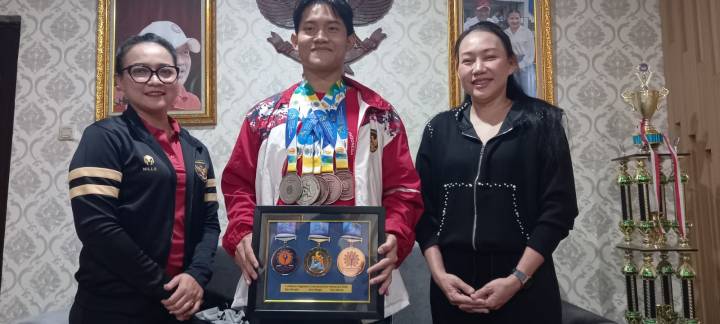 Arkan Fauzan, Pegiat Yoga Asal Kota Tangerang Borong Lima Medali Internasional