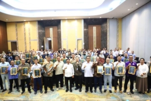 Aksi untuk Iklim, Pemkot Tangerang Berikan Penghargaan Lingkungan Hidup Kepada Puluhan Perusahaan