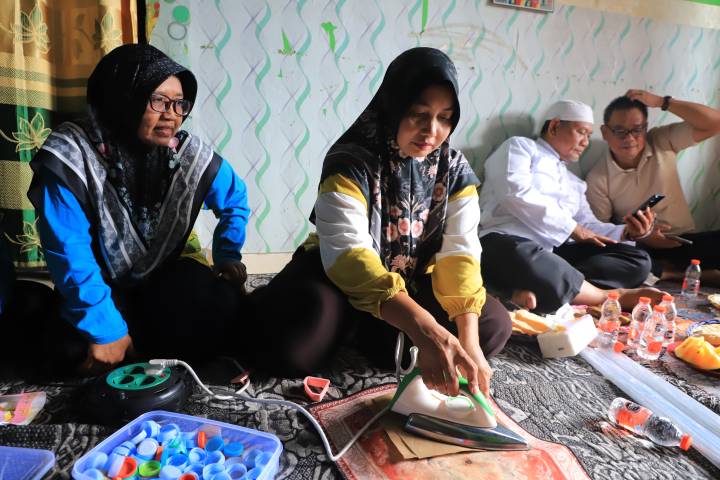 Bank Sampah Meranti Kota Tangerang Sukses Kelola Tiga Ton Sampah per Bulan