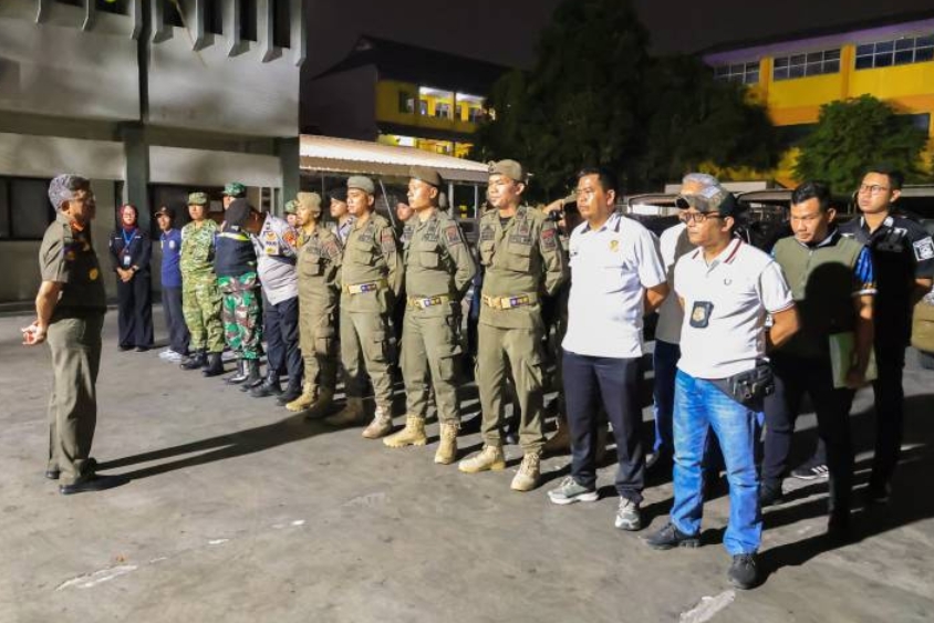 Satpol PP Bersama TNI-Polri Gelar Patroli Gabungan Penegakan Perda di Kota Tangerang