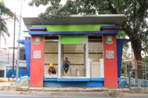 Jamin Kenyamanan Transportasi Publik, Pemkot Tangerang Renovasi Halte Rusak