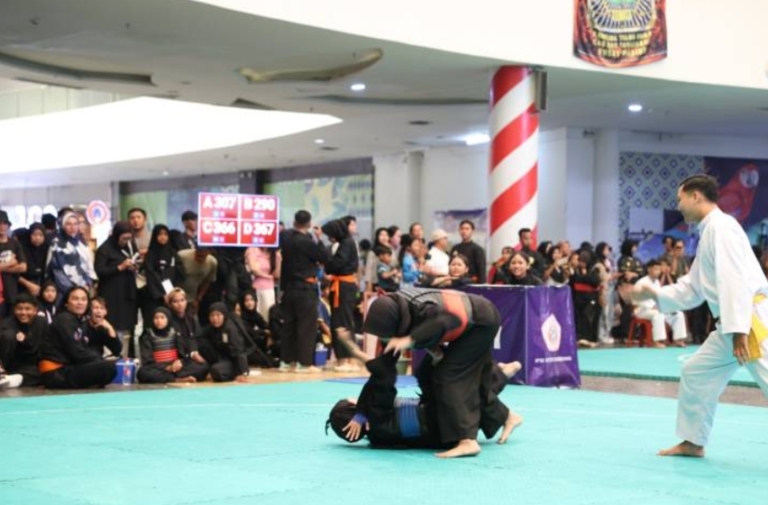 Semarak SBCC Kids Ke-2: Ribuan Pesilat Cilik Unjuk Kebolehan Perebutkan Piala Wali Kota Tangerang.